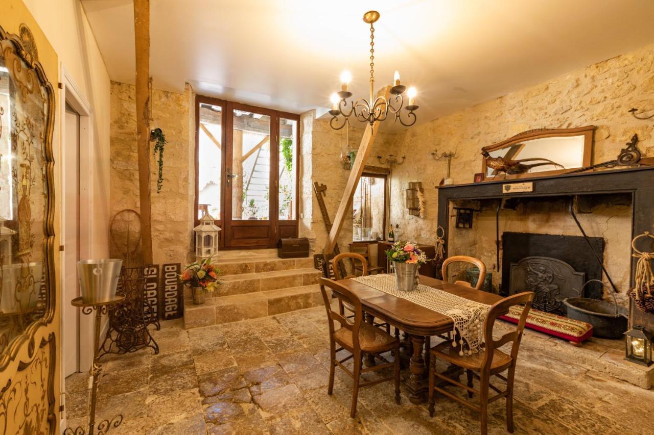 Champagne House - Elegance, Luxury And Charm Bed and Breakfast Condom Εξωτερικό φωτογραφία