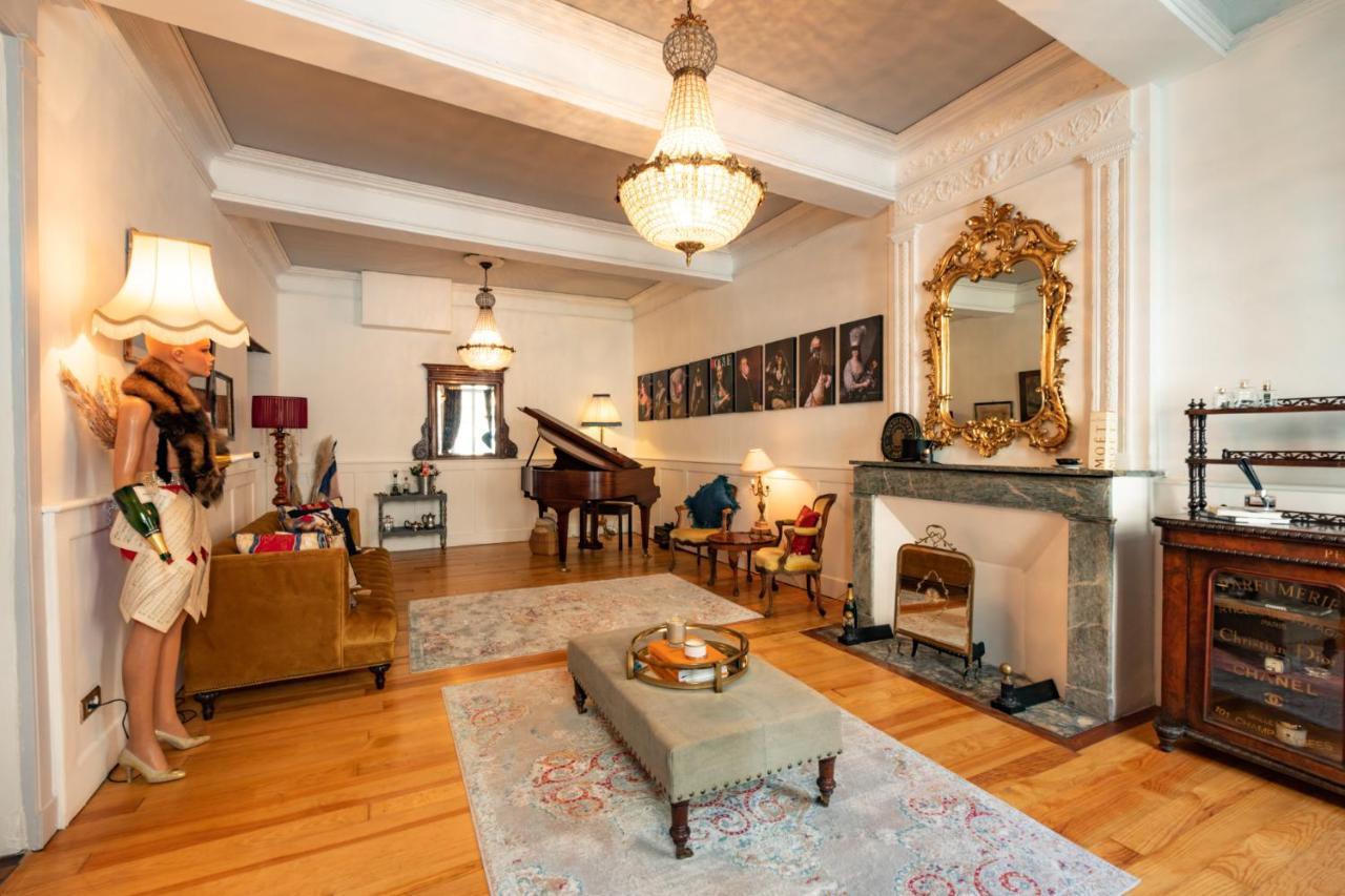 Champagne House - Elegance, Luxury And Charm Bed and Breakfast Condom Εξωτερικό φωτογραφία