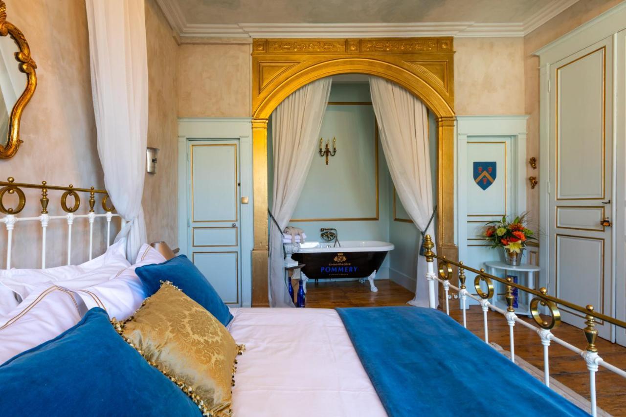 Champagne House - Elegance, Luxury And Charm Bed and Breakfast Condom Εξωτερικό φωτογραφία