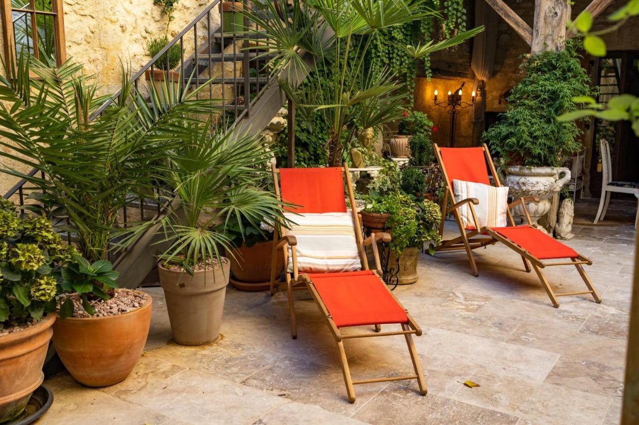 Champagne House - Elegance, Luxury And Charm Bed and Breakfast Condom Εξωτερικό φωτογραφία