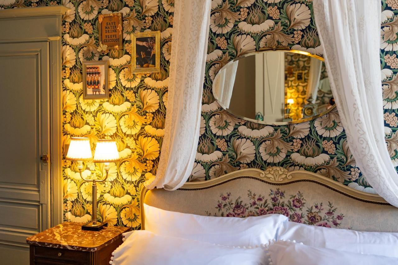 Champagne House - Elegance, Luxury And Charm Bed and Breakfast Condom Εξωτερικό φωτογραφία